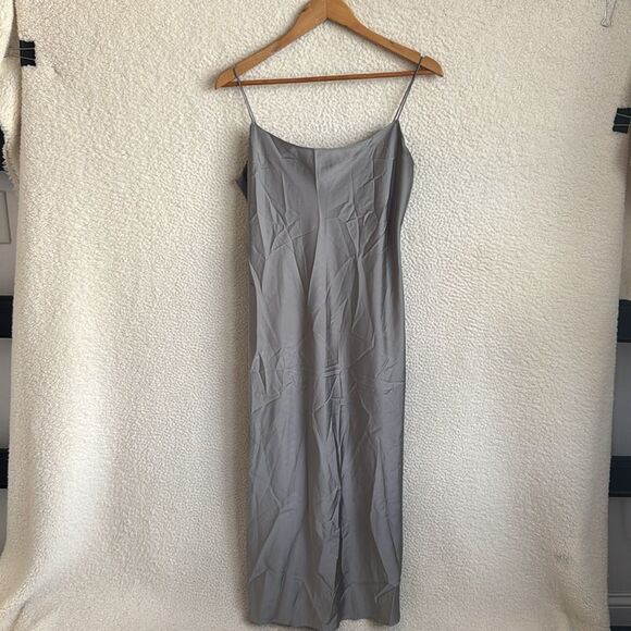 J Crew Gwyneth slip dress‎ in luster charmeuse Women’s Size 6 Vintage Dove - Picture 1 of 8